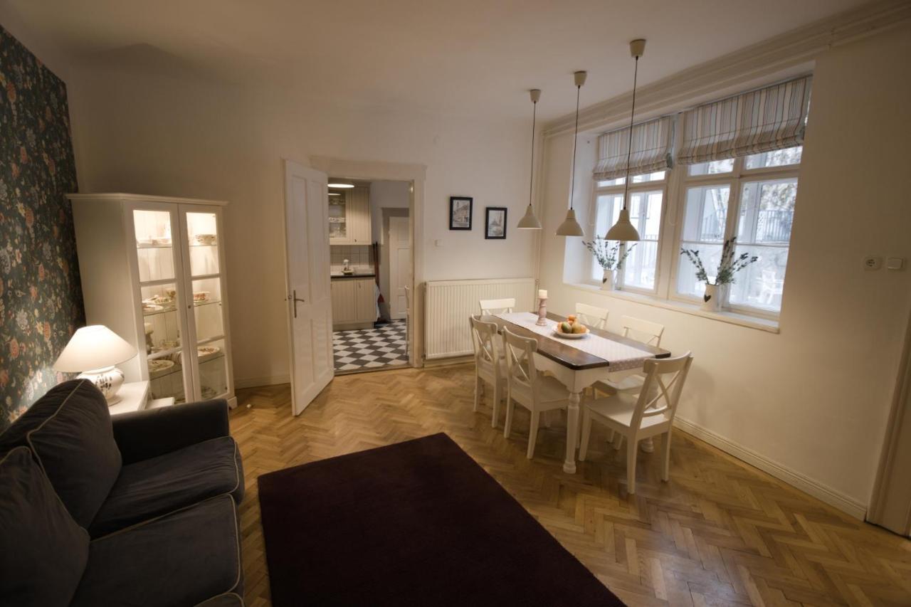 Ister Guesthouse Esztergom Eksteriør bilde